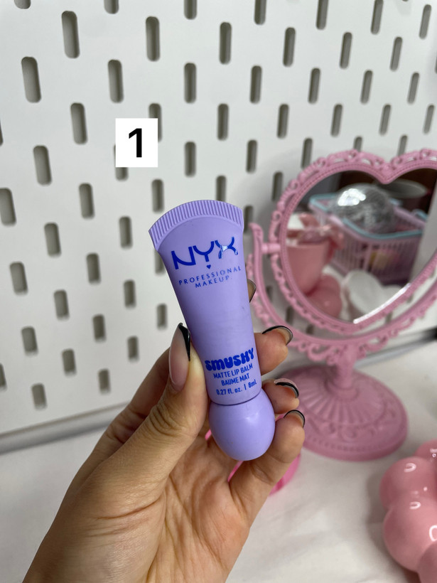 لیپ گلاس NYX